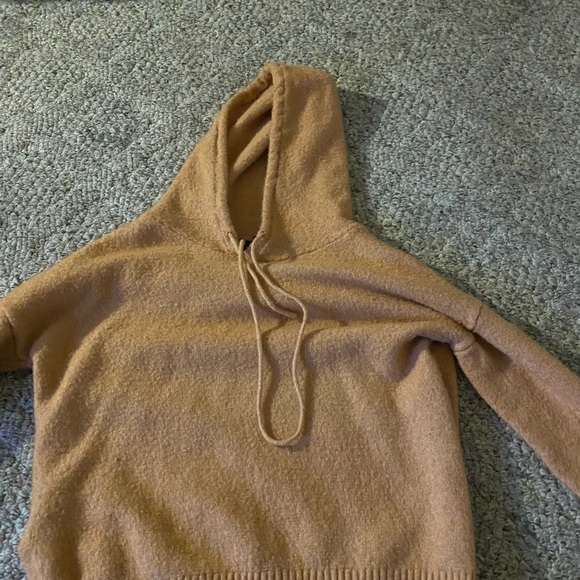 Salmon Sweater with Hood - Picture 1 of 2